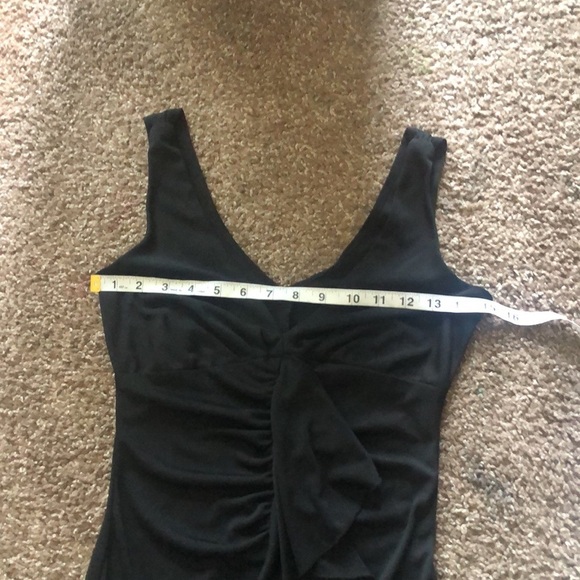 Black scrunch front ripple down v neck dress size small - Picture 13 of 14